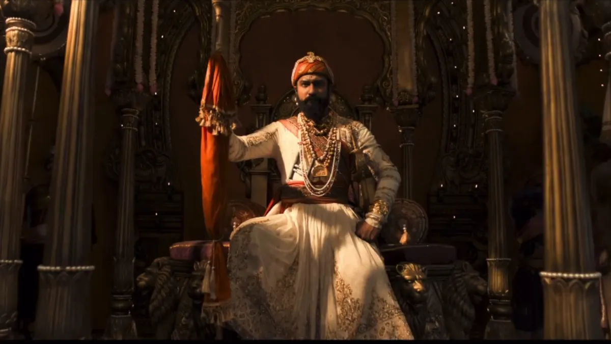 chhaava-teaser-out-vicky-kaushal-looks-promising-as-chhatrapati-sambhaji-maharaj-akshaye-khanna-surprises-as-aurangzeb-watch